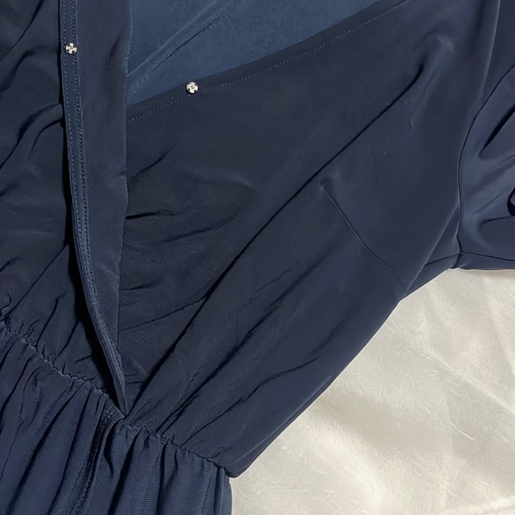 Forever 21 Long Sleeve Wrap Front Dress Small - Picture 4 of 16